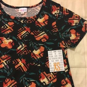 Lularoe XS Carly geometric floral aztec